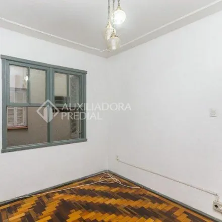 Rent this 2 bed apartment on Avenida Cairú in Navegantes, Porto Alegre - RS