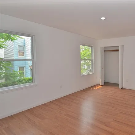 Image 5 - 104 Oxford Avenue, West Bergen, Jersey City, NJ 07304, USA - Apartment for rent