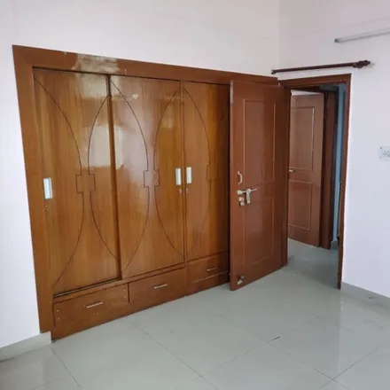 Rent this 3 bed apartment on unnamed road in Sector 43, Gurugram District - 122009