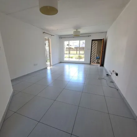 Image 7 - Lifestyles on Kloof, Park Road, Cape Town Ward 115, Cape Town, 8001, South Africa - Apartment for rent