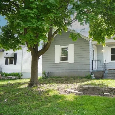 Buy this 2 bed house on 4134 Jewell Street in North Middletown, Middletown