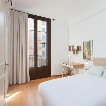 Rent this 3 bed apartment on Carrer d'Aragó in 231, 08001 Barcelona