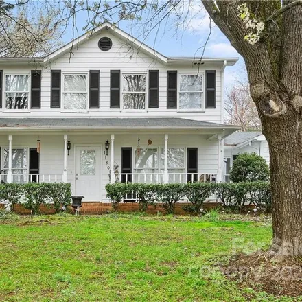 Buy this 3 bed house on 11503 Watermoss Lane in Charlotte, NC 28262