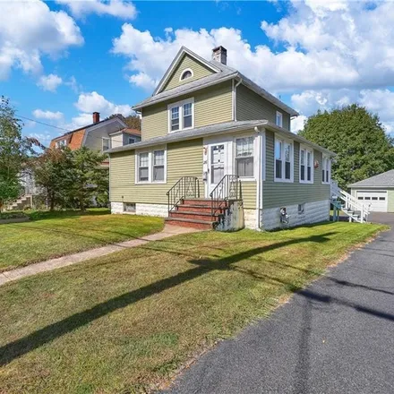 Rent this 3 bed house on 26 Oak Terrace in Ramapo, NY 10901