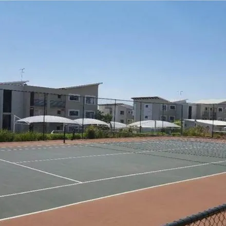 Image 2 - Fourways High School, Fisant Avenue, Johannesburg Ward 115, Randburg, 2068, South Africa - Apartment for rent