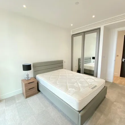 Image 2 - Georgette Apartments, Stepney Way, St. George in the East, London, E1 2EN, United Kingdom - Apartment for rent