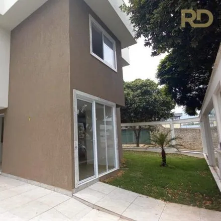 Buy this 3 bed house on Rua Antônio Olinto in Esplanada, Belo Horizonte - MG