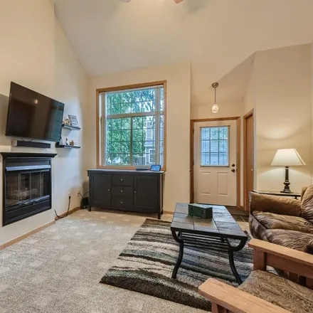 Image 6 - 8438 - 8466 Copperfield Way, Inver Grove Heights, MN 55076, USA - Townhouse for sale