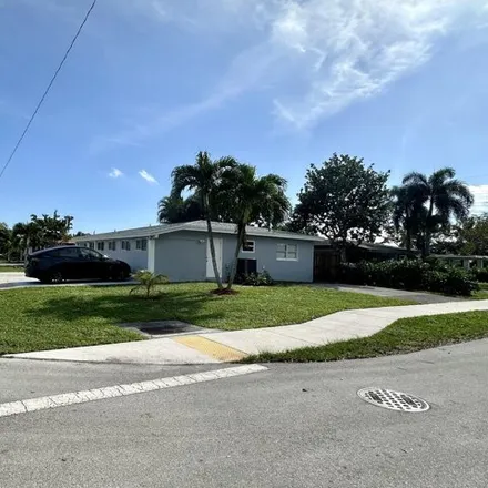 Image 4 - 686 Northwest 39th Street, Lloyds Estates, Broward County, FL 33309, USA - House for rent