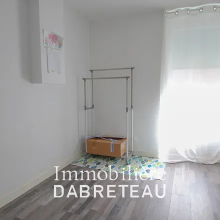 Rent this 3 bed apartment on 167 Rue Francis de Pressensé in 69100 Villeurbanne, France