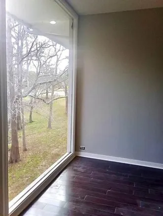 Rent this 1 bed house on 1507 North Main Street in Highlands, Harris County