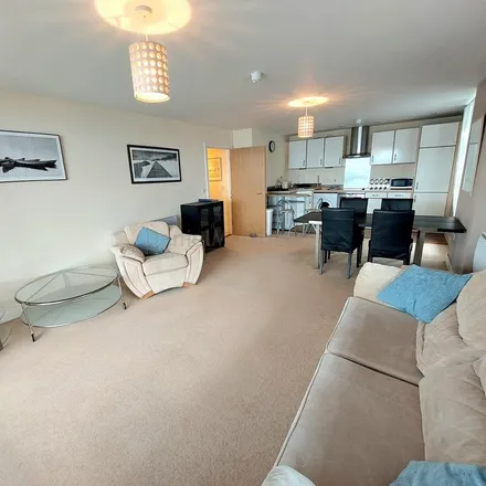 Image 9 - Caldey Island House, Butetown Link, Cardiff, CF11 0JN, United Kingdom - Apartment for rent