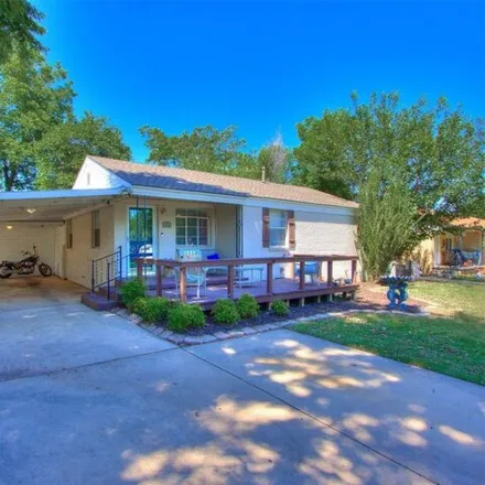 Buy this 3 bed house on 1113 Mallard Dr in Del City, Oklahoma
