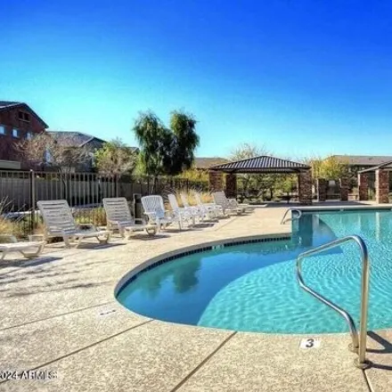 Image 2 - 2725 East Mine Creek Road, Phoenix, AZ 85024, USA - Townhouse for rent