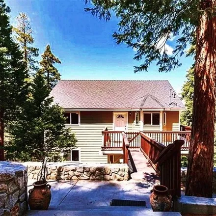 Buy this 3 bed house on 286435 Shenandoah Drive in Lake Arrowhead, CA 92321