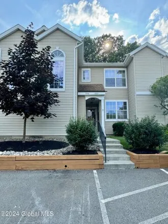 Buy this 2 bed condo on 5206 S Forest Point Dr in Clifton Park, New York