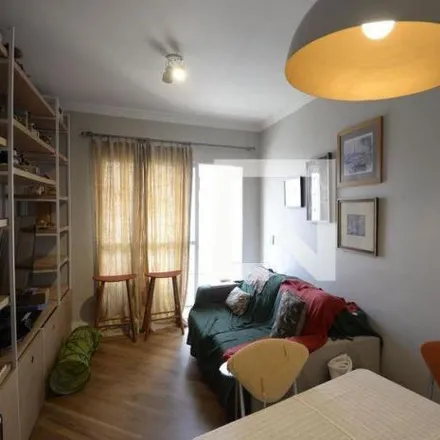 Rent this 2 bed apartment on Rua Padre Machado 429 in Chácara Inglesa, São Paulo - SP