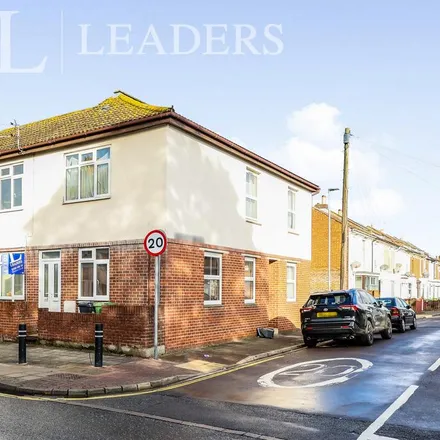 Rent this 1 bed apartment on 215 New Road in Portsmouth, PO2 7QU