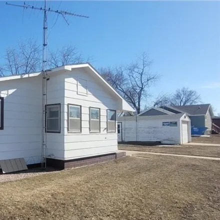 Buy this 2 bed house on 217 9th Avenue Southeast in Pipestone, MN 56164