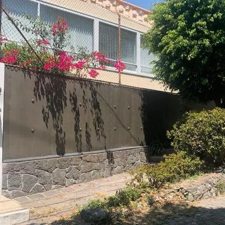 Rent this 4 bed house on Calle Rómulo O'Farril in Álvaro Obregón, 01790 Santa Fe