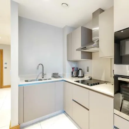 Image 6 - Remstead House, Mortimer Place, London, NW6 5UT, United Kingdom - Apartment for sale