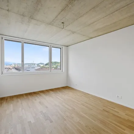 Rent this 4 bed apartment on Charlotte's in Rue des Cygnes / Schwanengasse, 2500 Biel/Bienne
