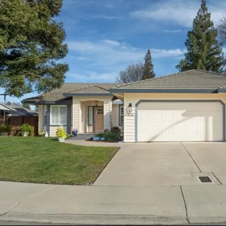 Buy this 3 bed house on 3201 Nantucket Court in Yuba City, CA 95993