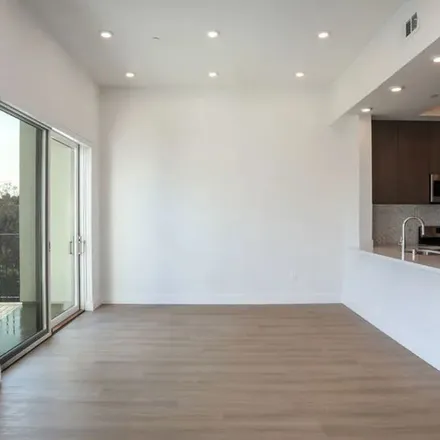 Rent this 3 bed apartment on Center for Motion Picture Study in South Le Doux Road, Beverly Hills