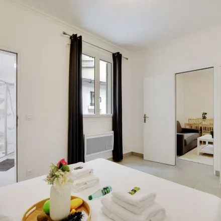 Rent this 1 bed apartment on 223 Rue de Charenton in 75012 Paris, France