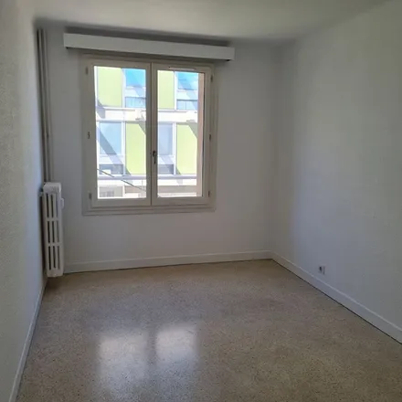 Rent this 4 bed apartment on 16 Place de la Comédie in 34062 Montpellier, France