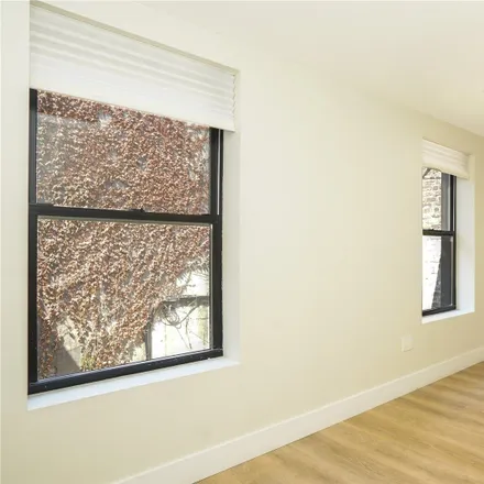 Image 6 - 76 Rockaway Avenue, New York, NY 11233, USA - Apartment for rent
