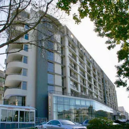 Image 5 - parkhaus, Alfred Street, Cape Town Ward 115, Cape Town, 8001, South Africa - Apartment for rent