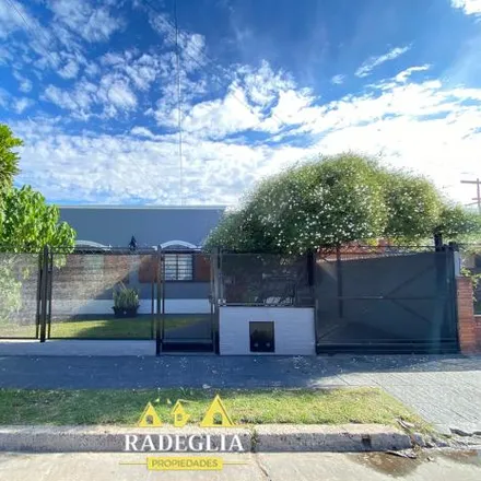 Buy this 3 bed house on Nicolás Avellaneda 2280 in Burzaco, Argentina