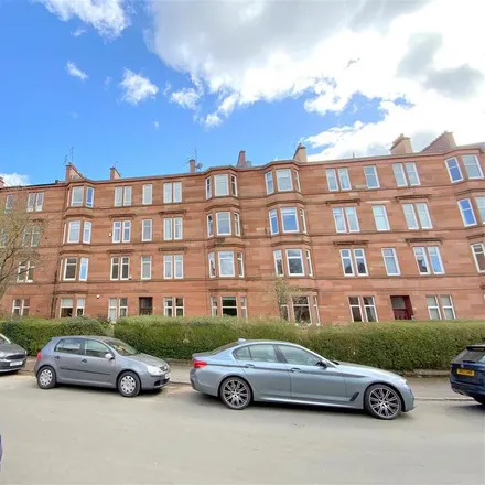 Rent this 2 bed apartment on 55 Ledard Road in Glasgow, G42 9RA