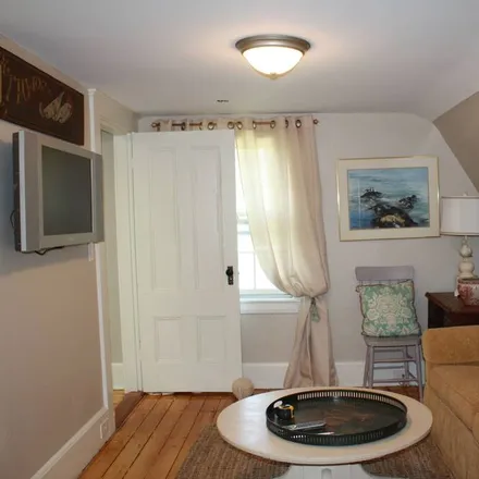 Image 2 - Marblehead, MA, 01945 - Apartment for rent