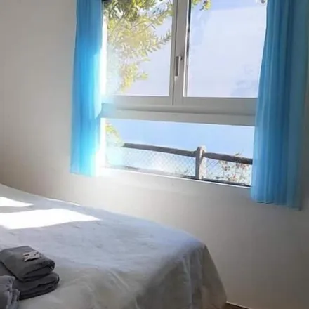Rent this 2 bed house on Ronco sopra Ascona in Distretto di Locarno, Switzerland