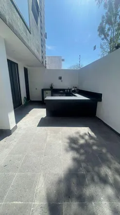 Buy this studio house on Paseo de las Lómas in Delegaciön Santa Rosa Jáuregui, QUE