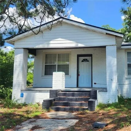Buy this 2 bed house on 2028 Adams Avenue in Unionville, Macon