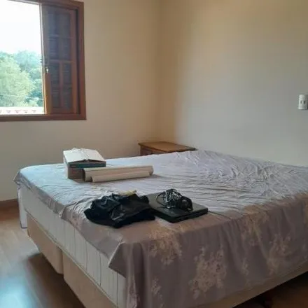 Buy this 3 bed house on Rua Giuseppe Di Stefano in Jardim Tamoio, Jundiaí - SP