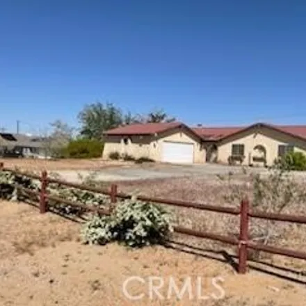 Buy this 3 bed house on 19182 Corwin Road in Desert Knolls Manor, Apple Valley