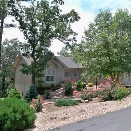 Rent this 3 bed house on 30 Cambria Dr in Bella Vista, Arkansas