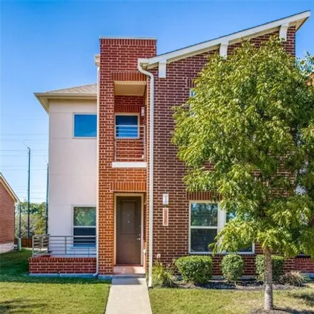 Rent this 3 bed house on 331 Tonga St in Dallas, Texas