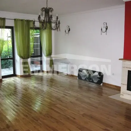 Rent this 4 bed apartment on Marysińska 8 in 04-617 Warsaw, Poland