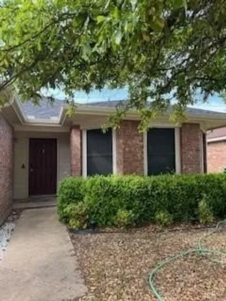 Image 4 - 1545 Chivalry Lane, Little Elm, TX 75068, USA - House for rent