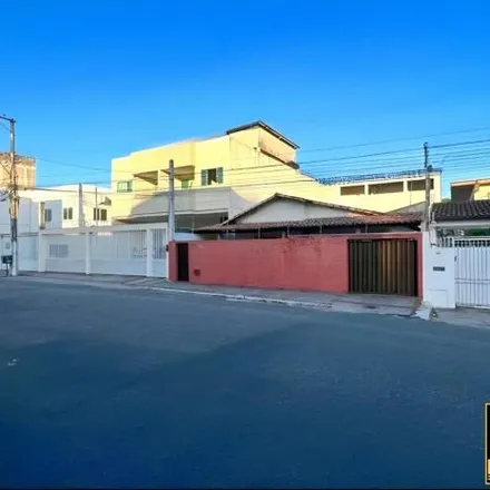 Buy this 6 bed house on Rua Henrique Laranja in Ilha dos Ayres, Vila Velha - ES