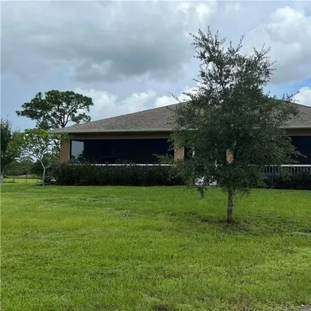 Rent this 2 bed house on unnamed road in Indian River County, FL 32948