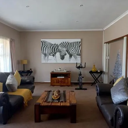 Rent this 4 bed apartment on Van Der Leur Crescent in Nelson Mandela Bay Ward 31, Gqeberha
