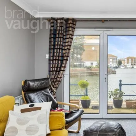 Image 4 - Britannia Court, The Strand, Roedean, BN2 5SH, United Kingdom - Apartment for sale