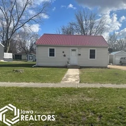 Buy this 2 bed house on 617 2nd Street Southwest in Britt, IA 50423