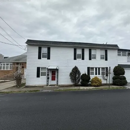 Rent this 2 bed house on 261 High Street in North Arlington, NJ 07031